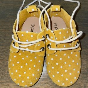 Piper Finn size 5 hard soles loafers